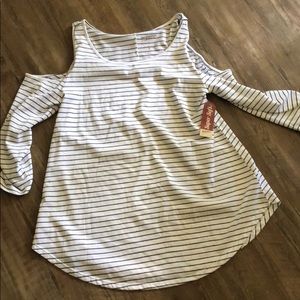 Arizona cold shoulder top